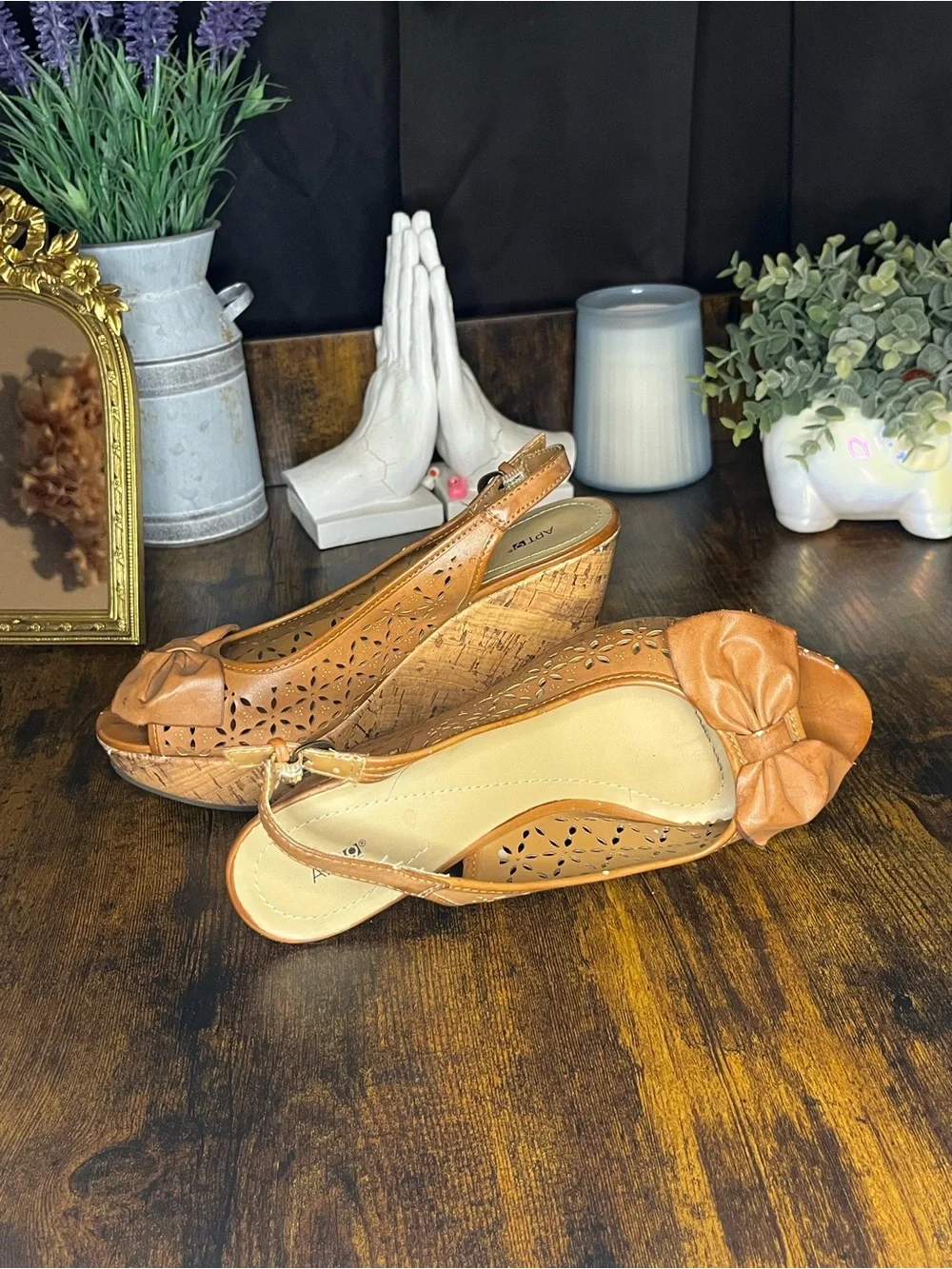 APT. 9 Tan Floral Cutout Cork Wedge Sandals Size 7.5